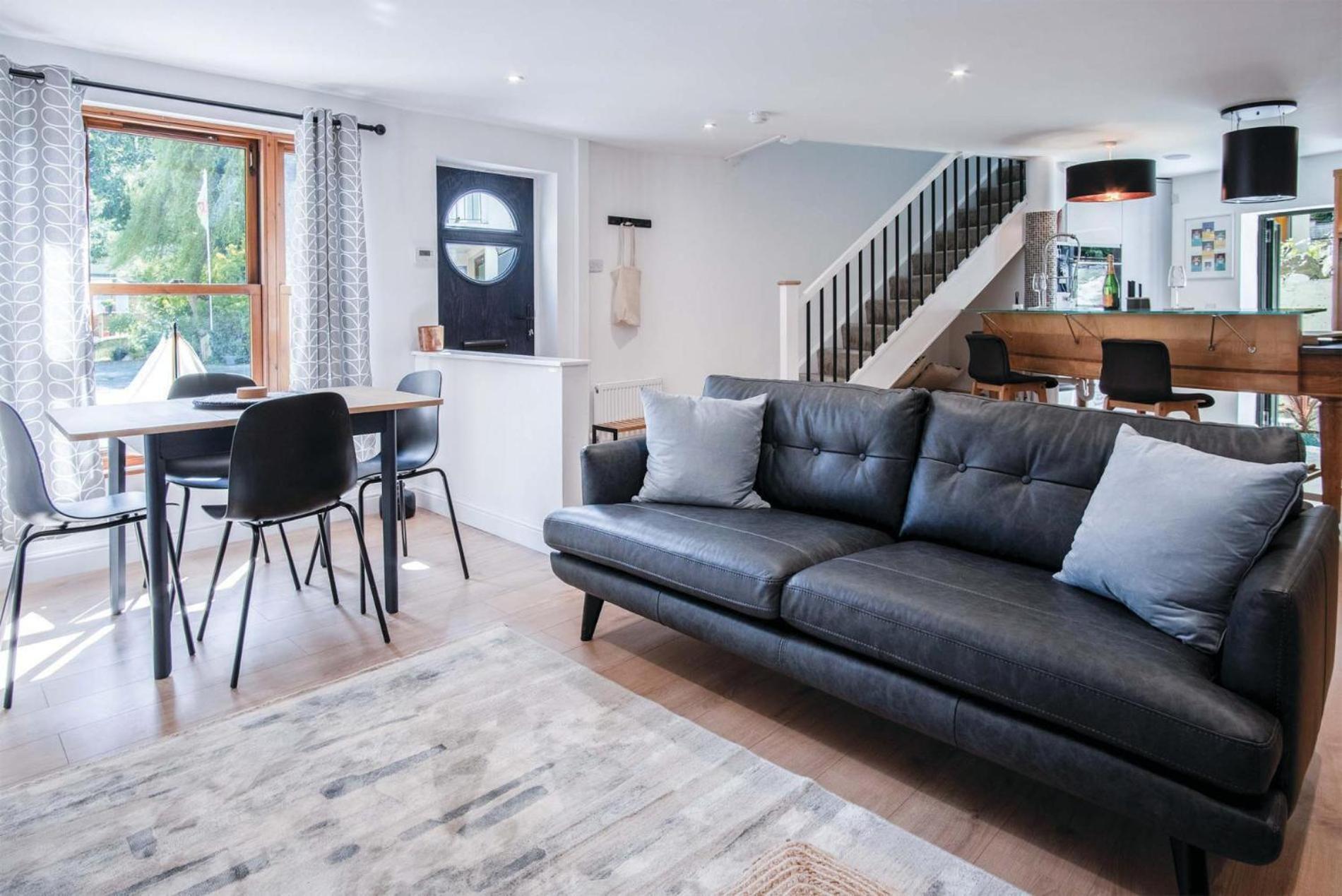 The - 2 Bedroom - Holiday home Tenby